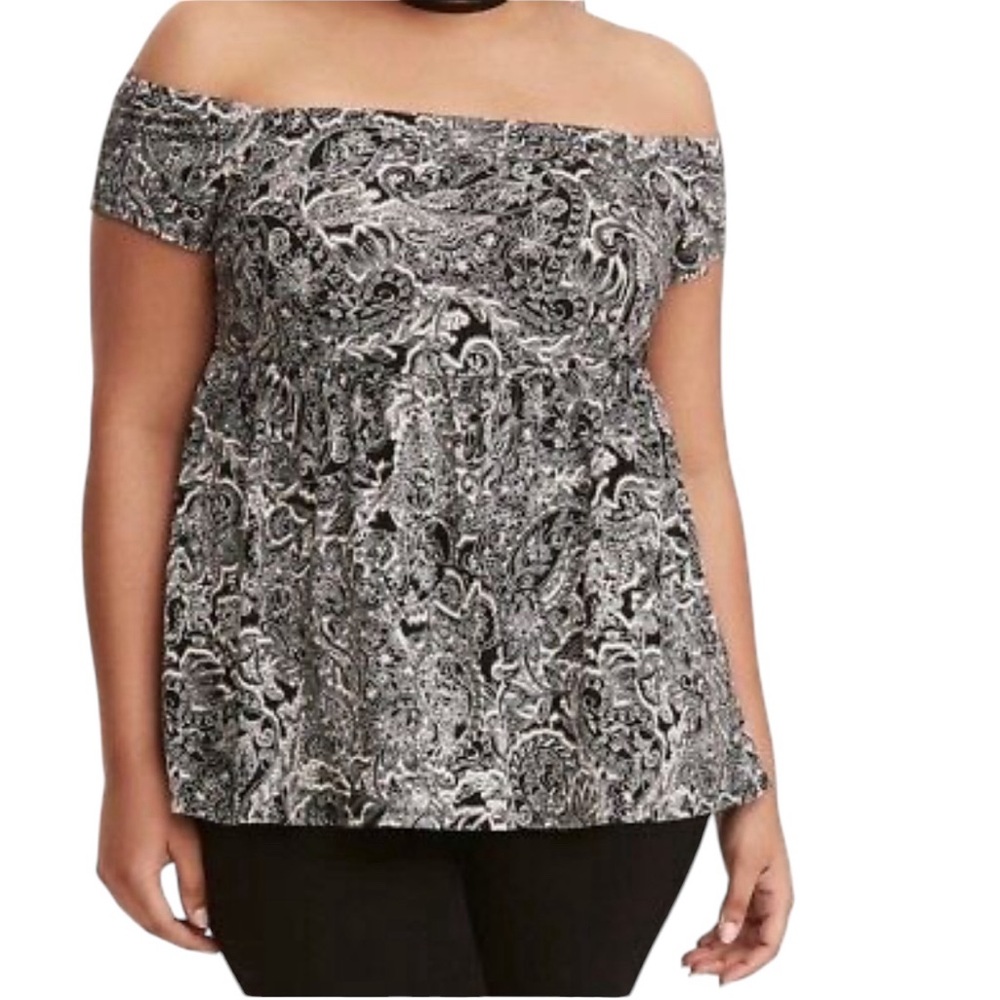 B1- Size 1X - Torrid 1 Paisley Print Off Shoulder Babydoll Top Black